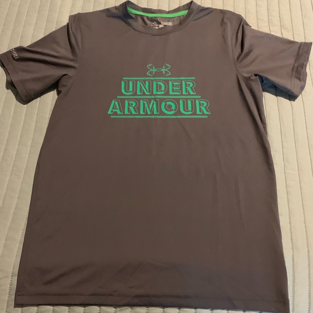 Under Armour Boys Shirt